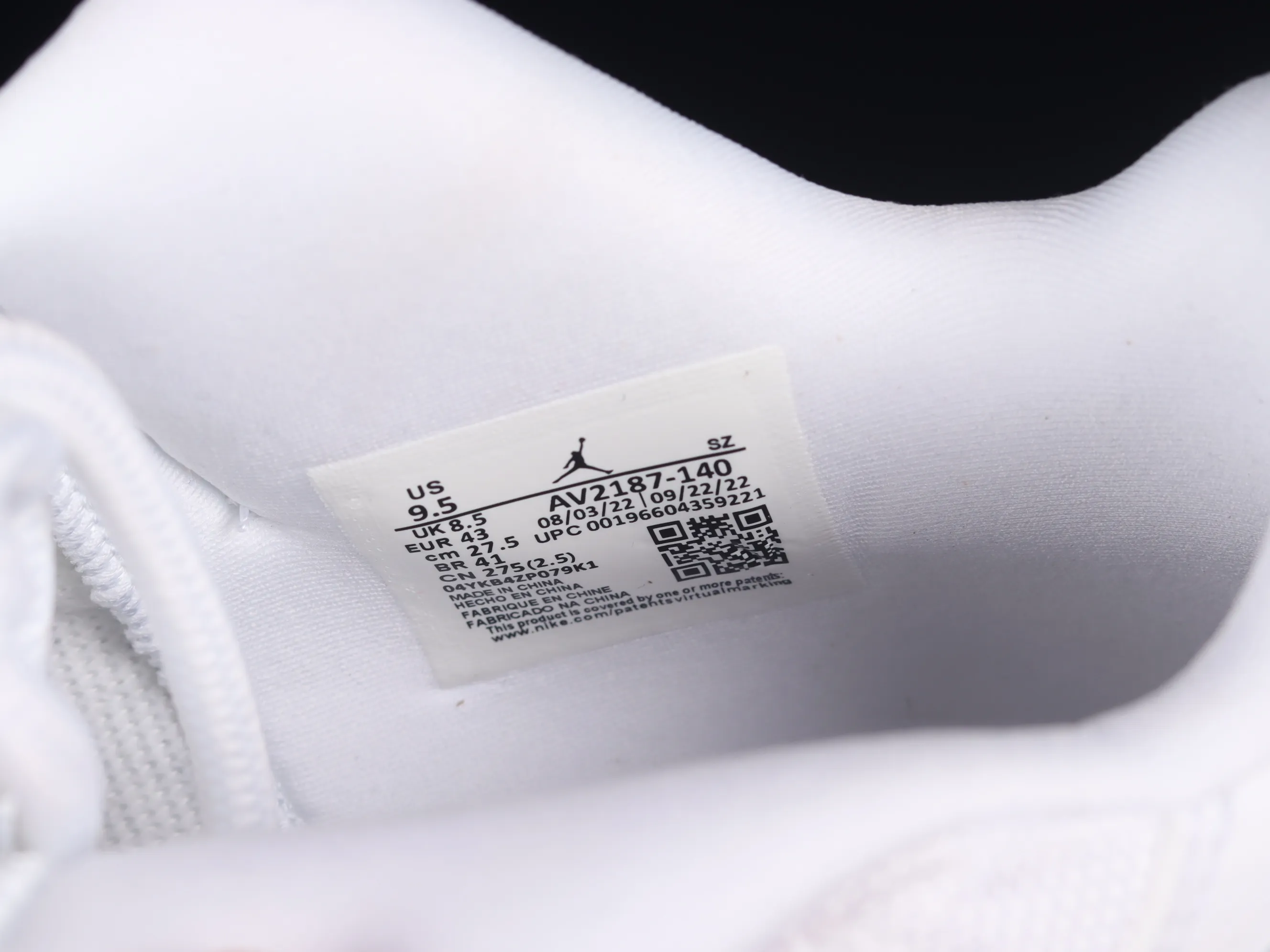 All categories Air Jordan Jordan series basketball shoes Air Jordan 11 F version Air Jordan AJ11 Low "White Cement" AJ11 Joe 11 white cement gray snake pattern genuine carbon AV2187-140